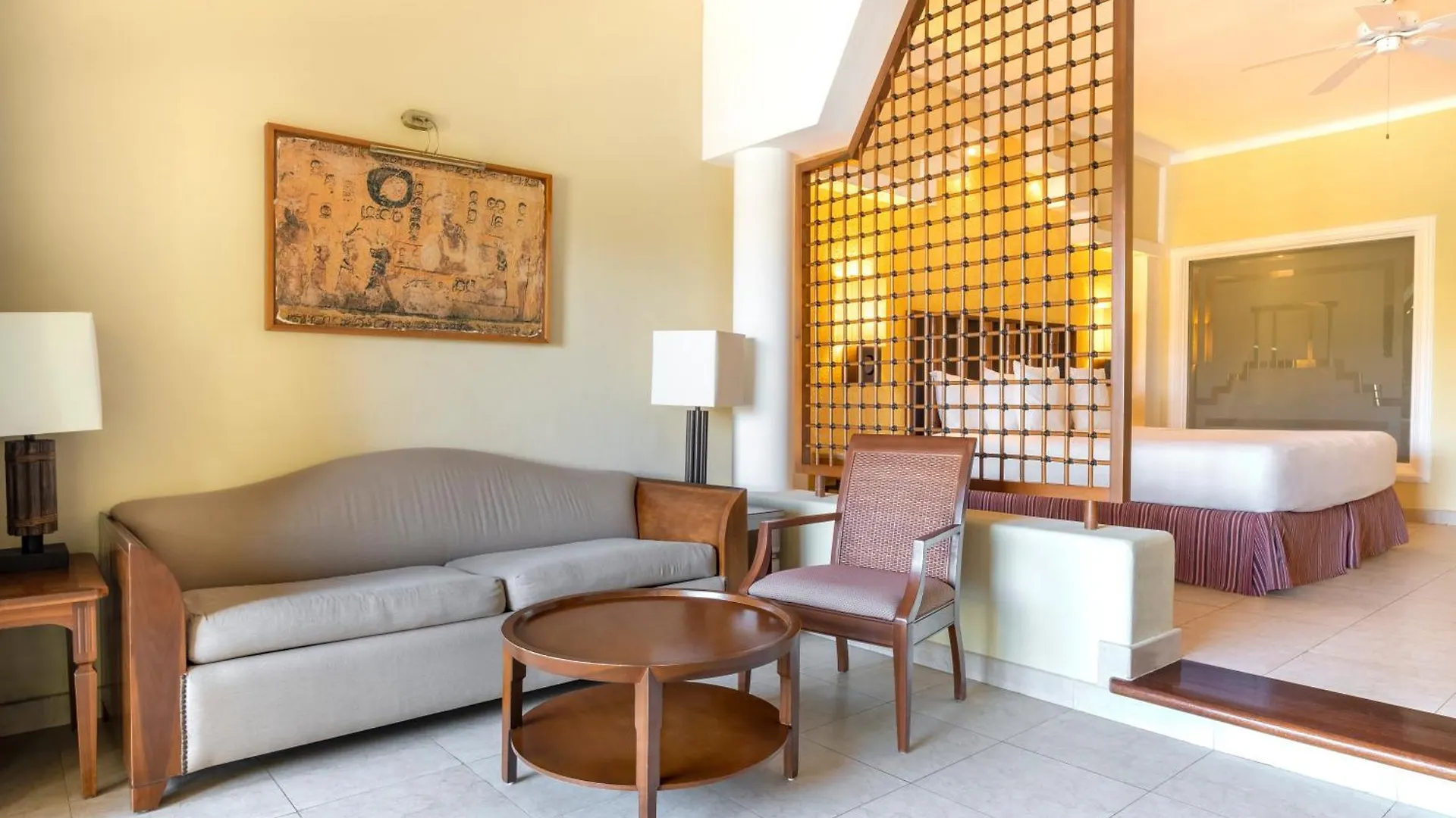 Iberostar Selection Paraiso Maya Suites Puerto Morelos 5*,