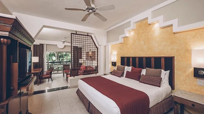 Iberostar Selection Paraiso Maya Suites Puerto Morelos Resort